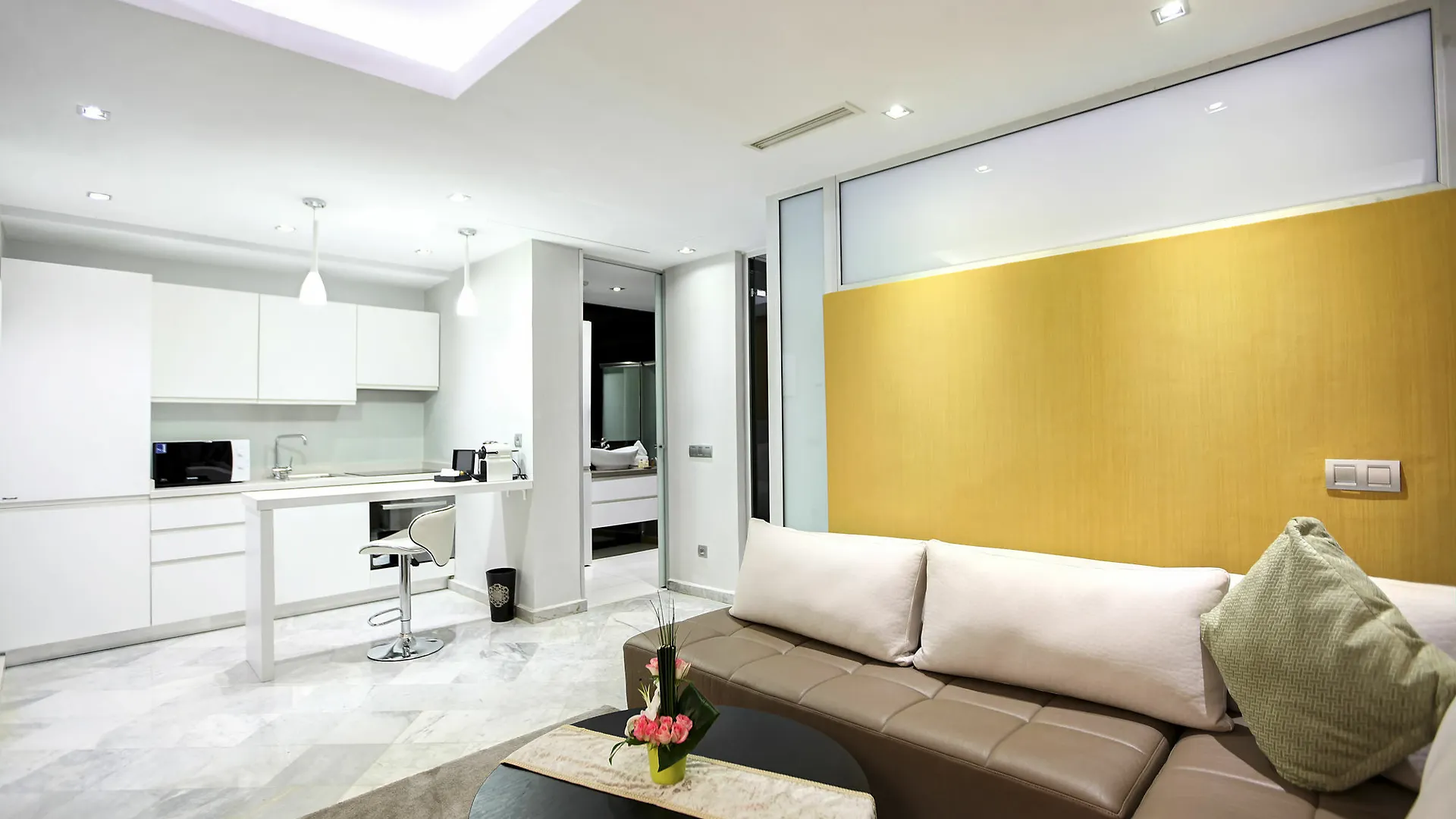 The Fourteen Luxury Boutique Hotel Casa Blanca