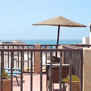 Riad Garance ***